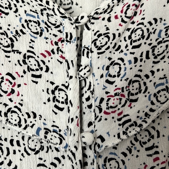 Denver Hayes rayon off the shoulder top - Picture 4 of 4